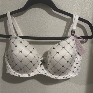 Victoria's Secret Black and White Lace Bras